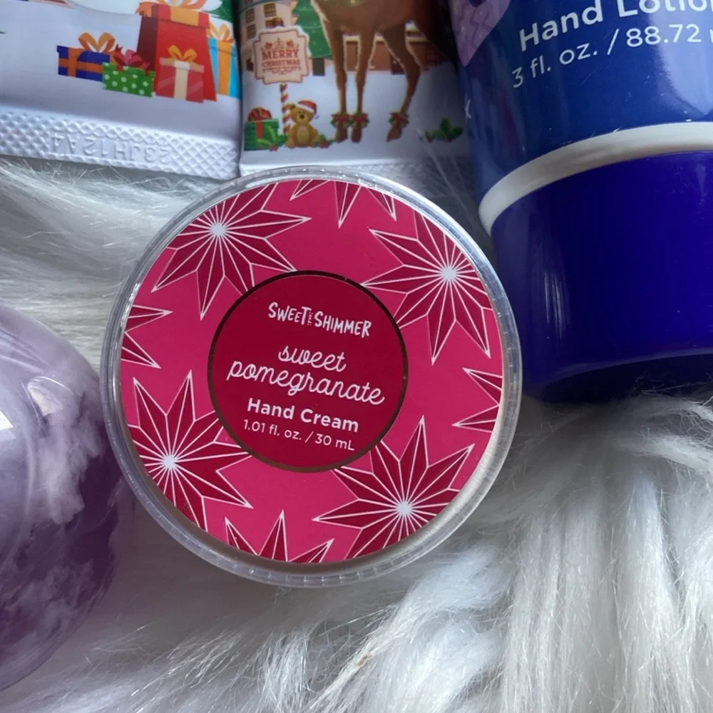 Stocking Stuffer Beauty Bundle; Hand Cream Lotion & Bubble Bath